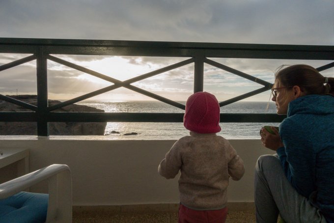 Teneriffa mit Kleinkind Sonnenaufgang vom Balkon