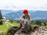 Gruttenhütte mit Kindern: Familienwanderung und Hüttenübernachtung im Kaisergebirge in Tirol